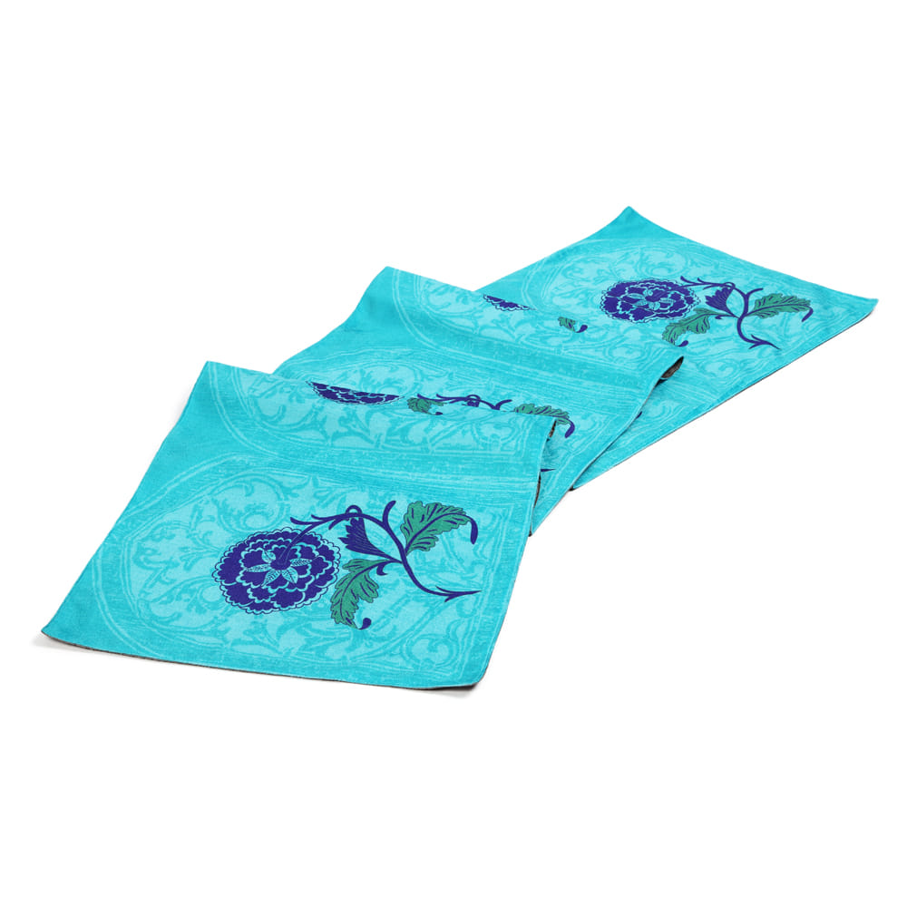 Bouquets Table Runner