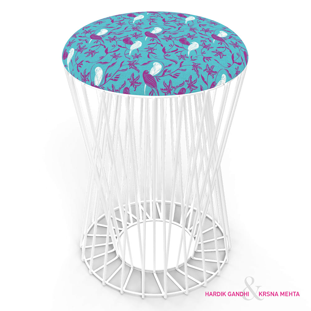 Chirping Birds Wiro Stool