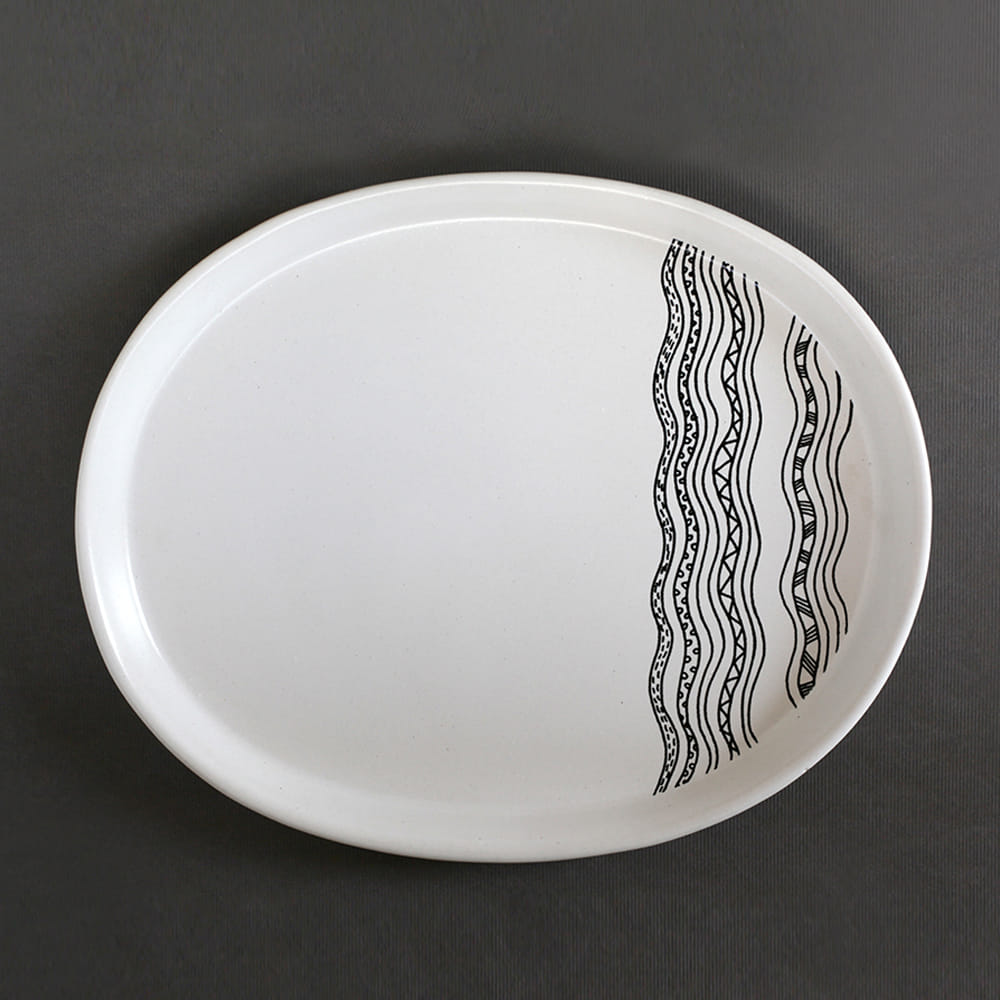 White wavelength Oval Platter