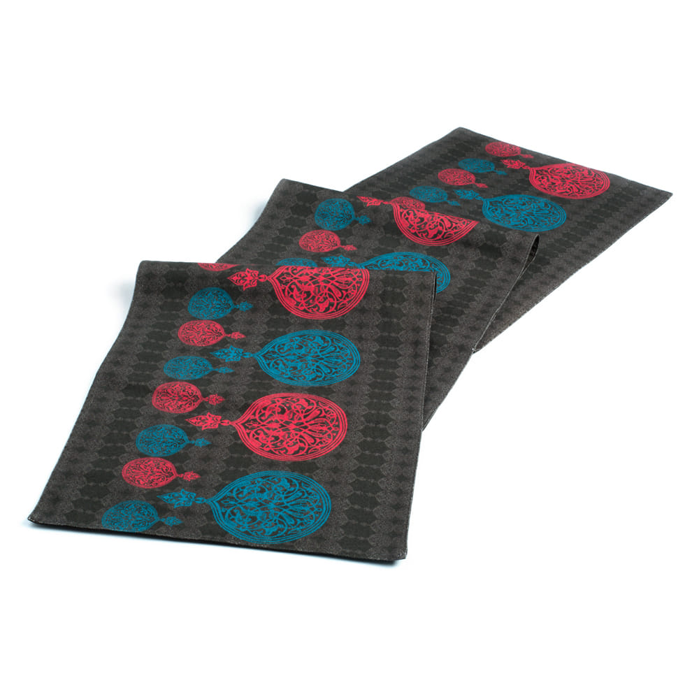 Carved Circles Table Runner