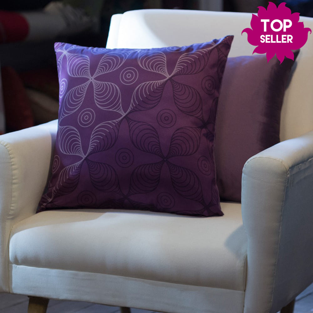 Garden of Bloom cushion cover