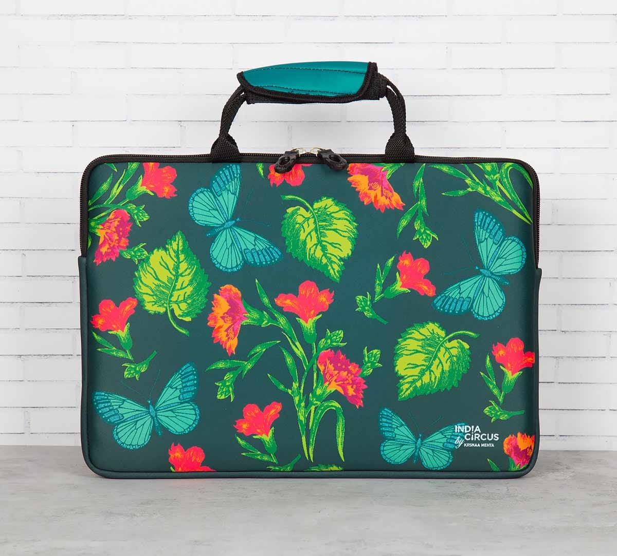 Fluttering Extravagance Laptop Sleeve and Bag