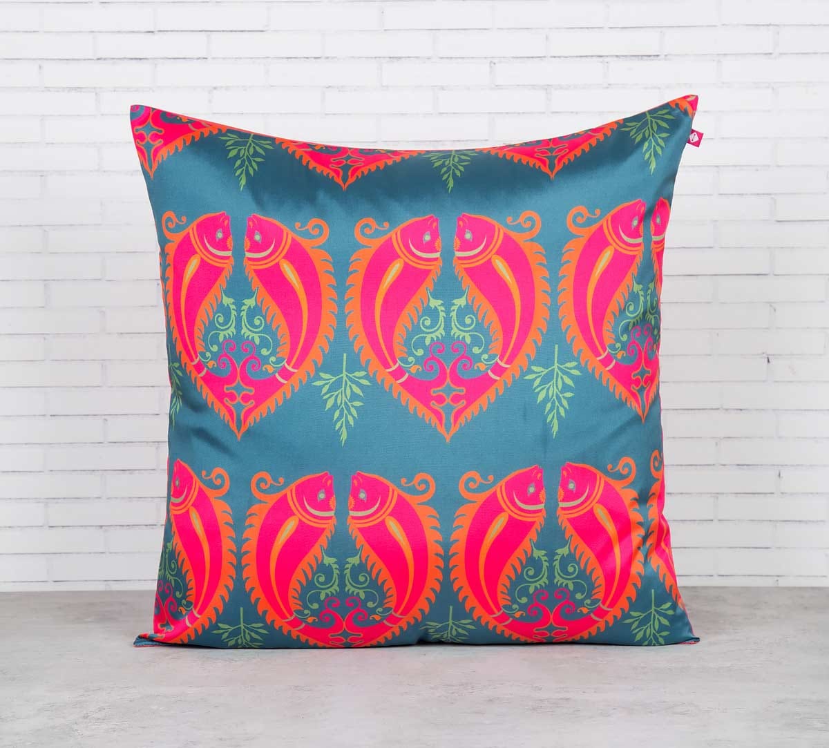 Fuchsia Fish Romance Blended Taf Silk Cushion Cover