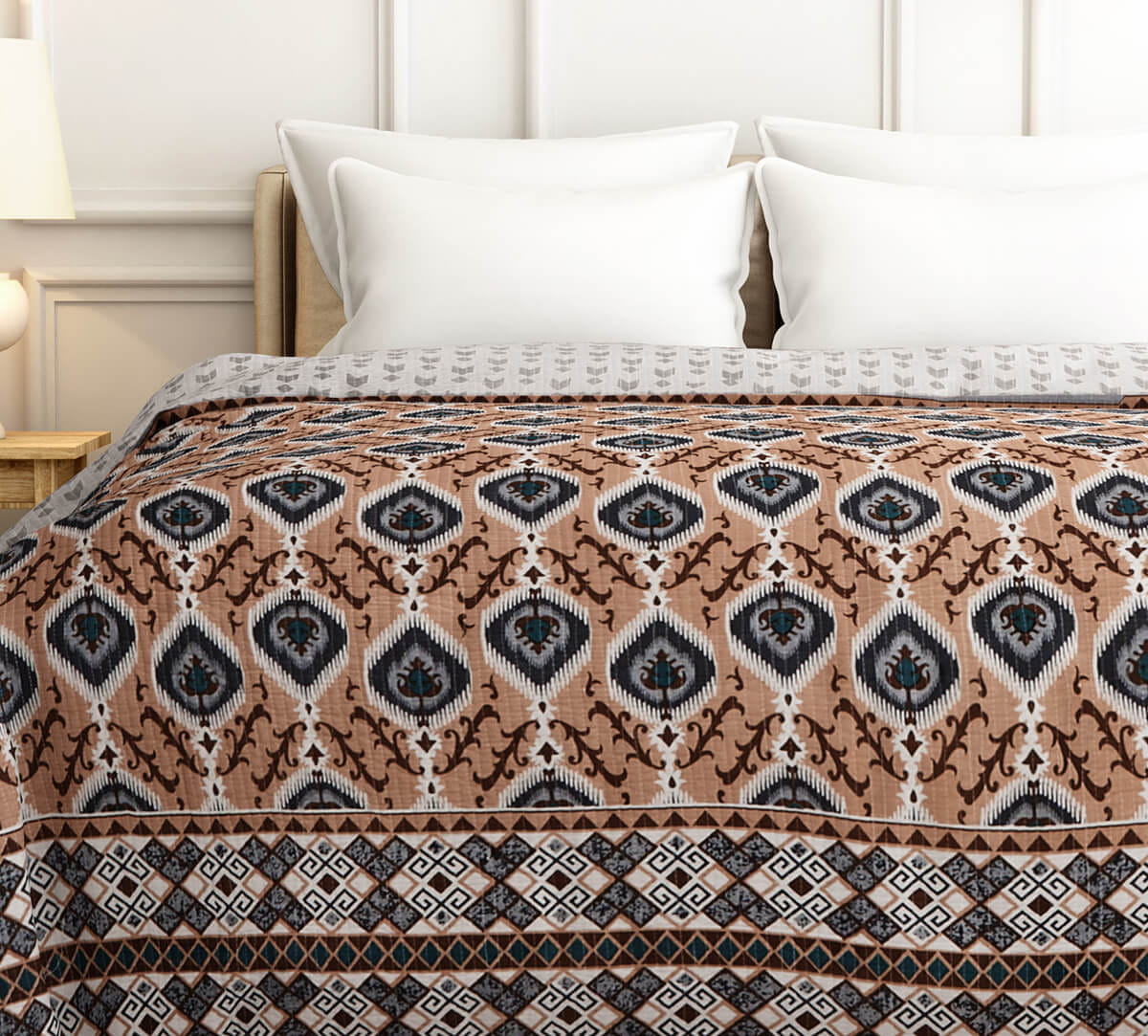 aradise Lounge Quilted Bed Cover Set