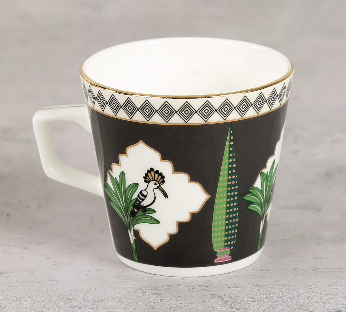 Cacatua Galerita's Realm Cup & Saucer (Set of 4)