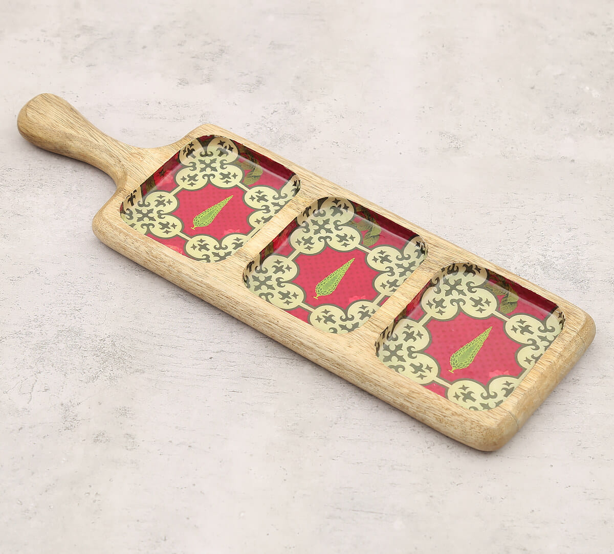 Clover's Knotty Play Compartment Platter