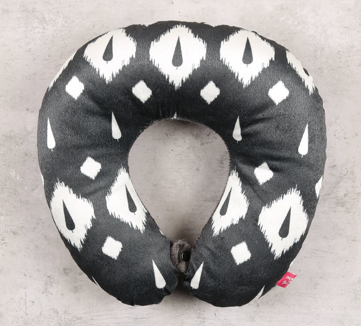 Conifer Symmetry Neck Pillow