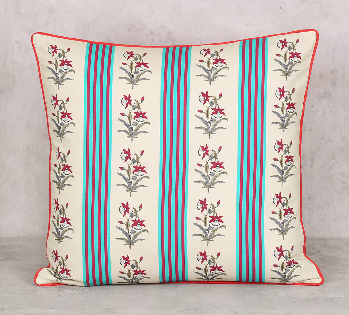 Contrasting Pulchritudinous Cotton Poplin Cushion Cover