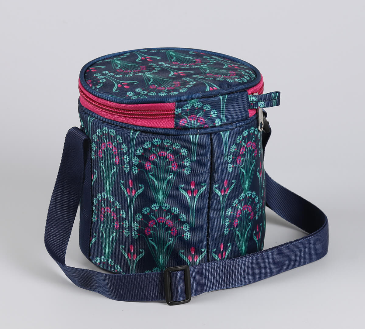 Dichasial Charm Lunch Bag Round