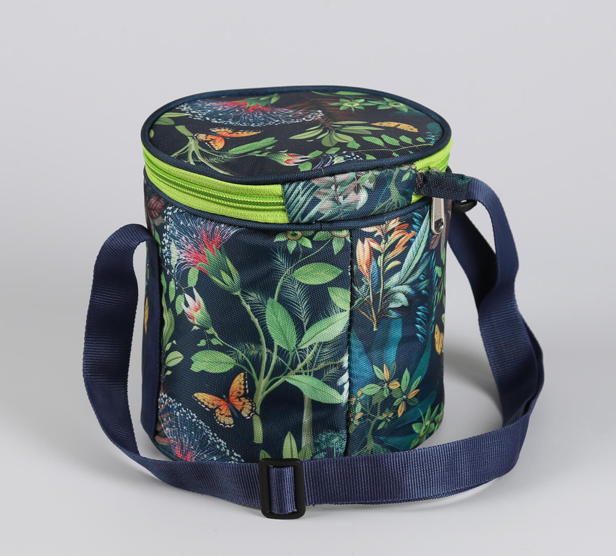 Equatorial Eden Round Lunch Bag