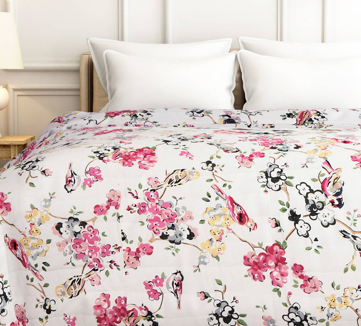 Floral Finesse Quilted Rajai