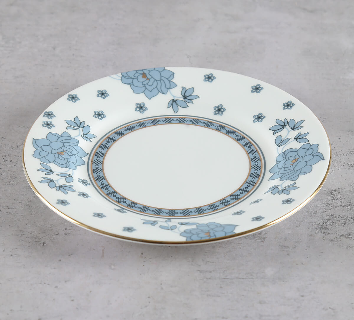 Gardenia Dreams Quarter Plate