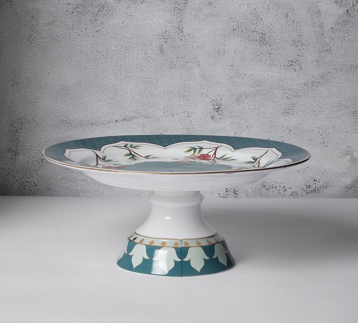Grandeur Greens Cake Stand
