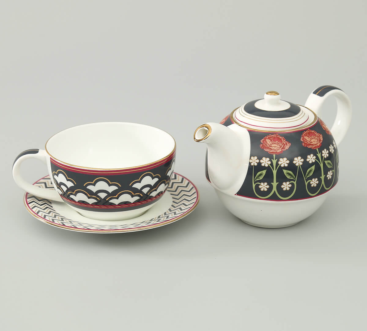 Gruidae's Trance Tea for One
