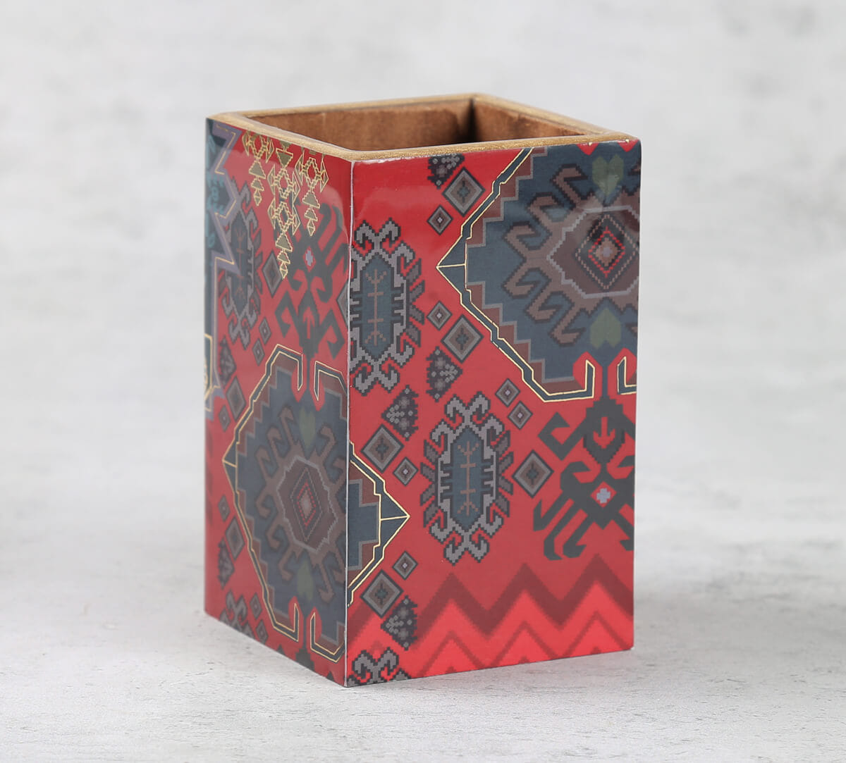 Heritage Haven Square Pen Holder