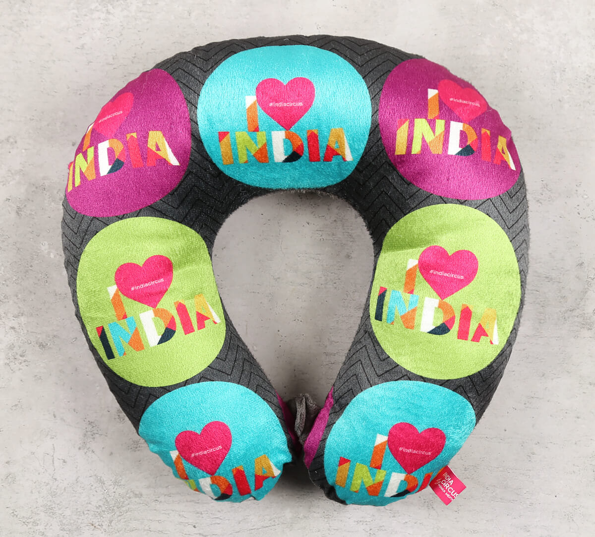 Love IC Neck Pillow