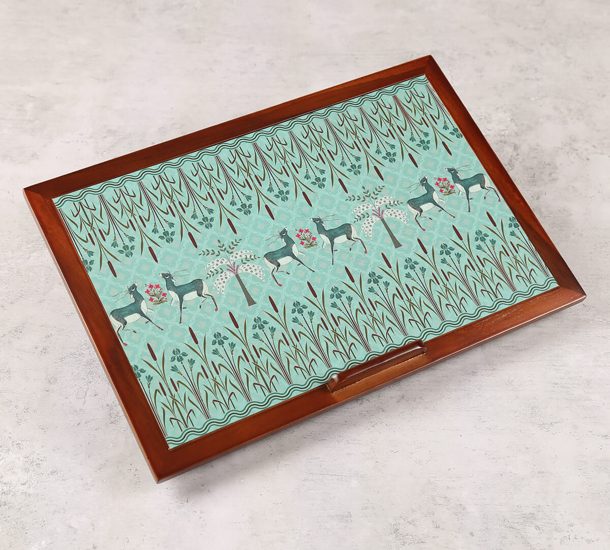 Mirroring Deer Garden Laptop Table