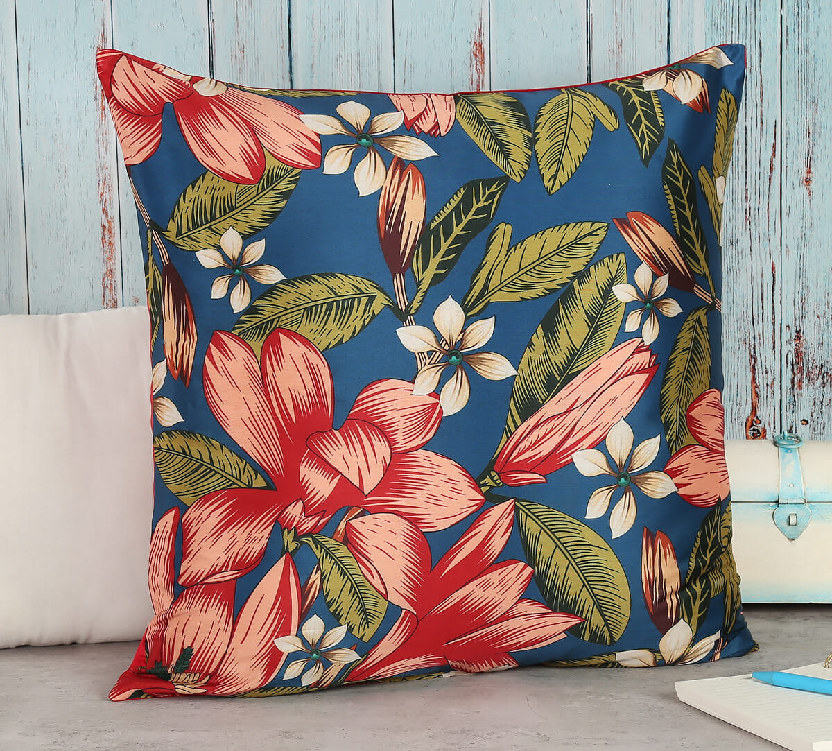 Perianth Drama Blended Taf Silk Cushion Cover