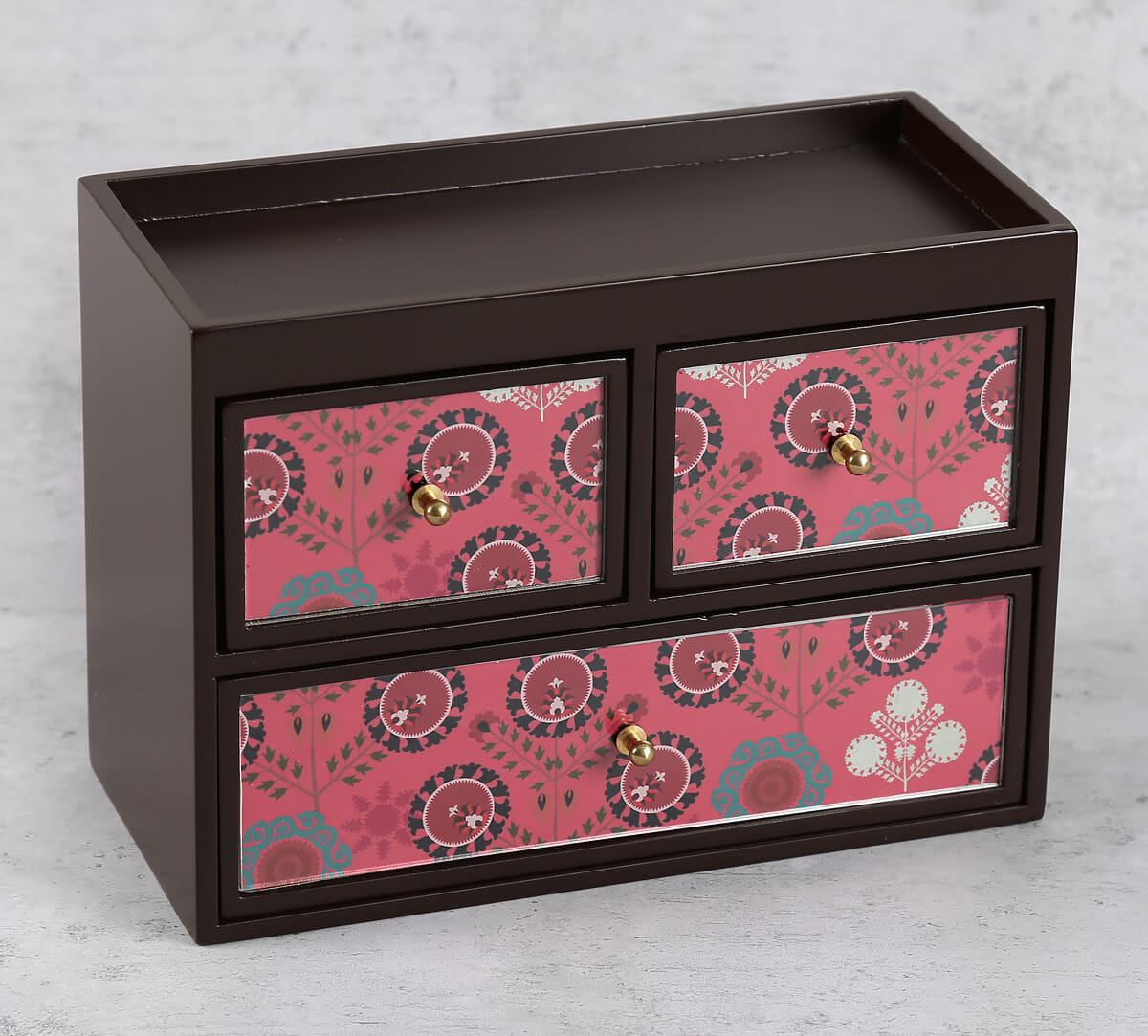 Raceme Rosettes Chest of Drawer