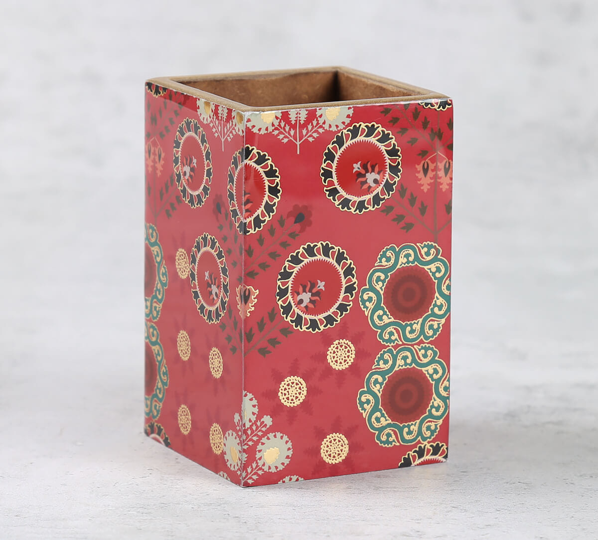 Raceme Rosettes Square Pen Holder