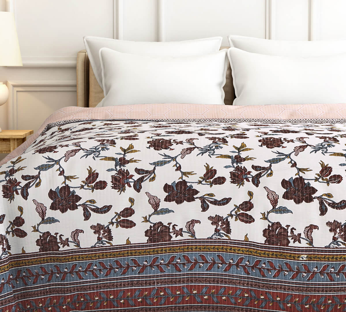 Royal Velvet Quilted Bed Cover Set