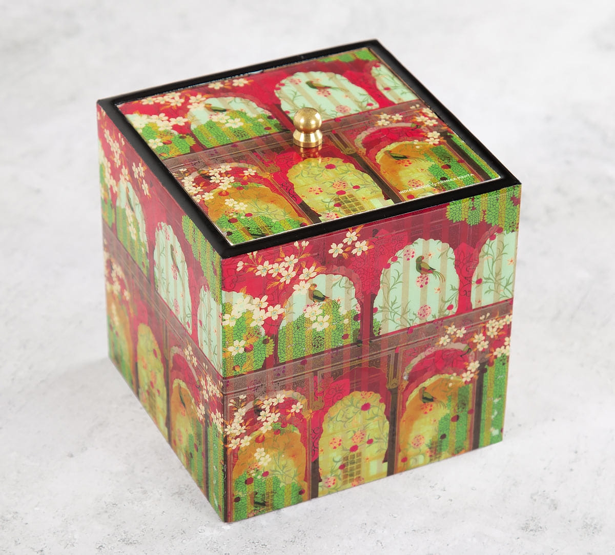 Capacious Corridor Square Storage Box