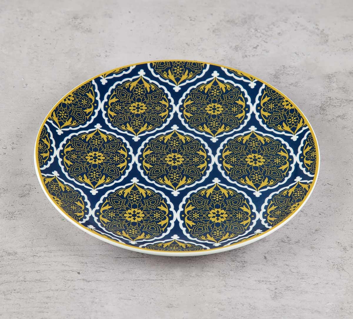 Floral Hypnosis Quarter Plate