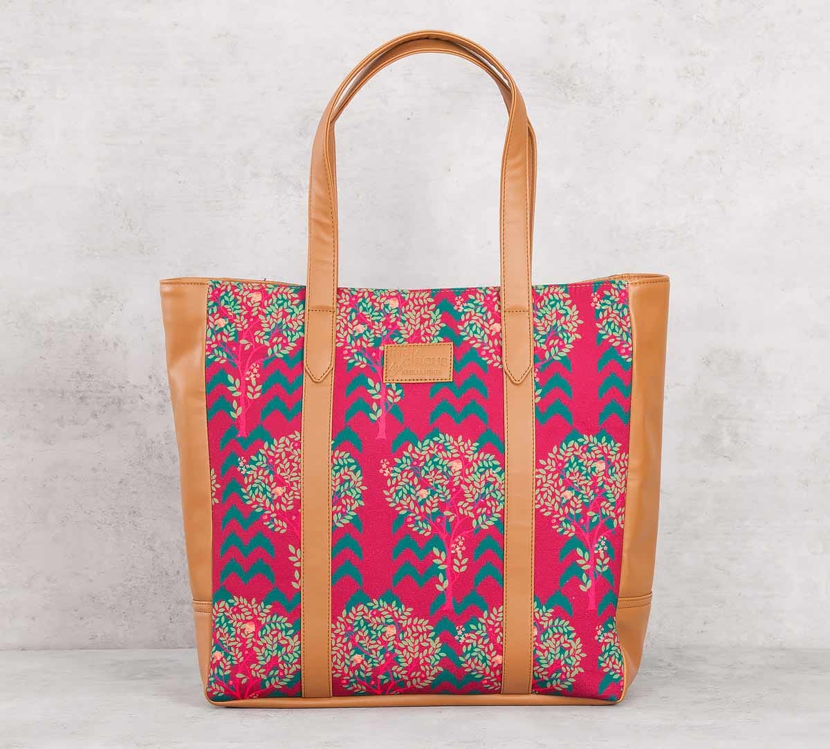 Flutter Tree Tote Bag