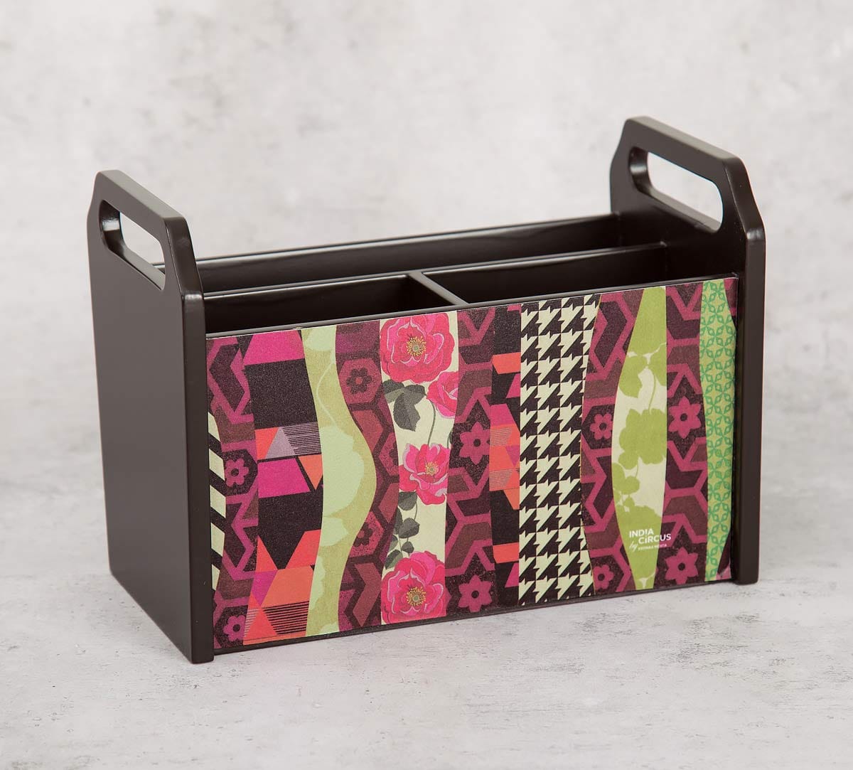Geometrical Straps Desk Organizer