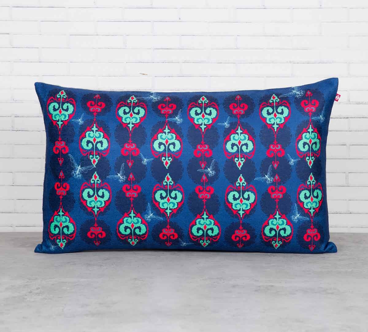 Inverted Spade Arrows 20" x 12" Blended Velvet Cushion Cover