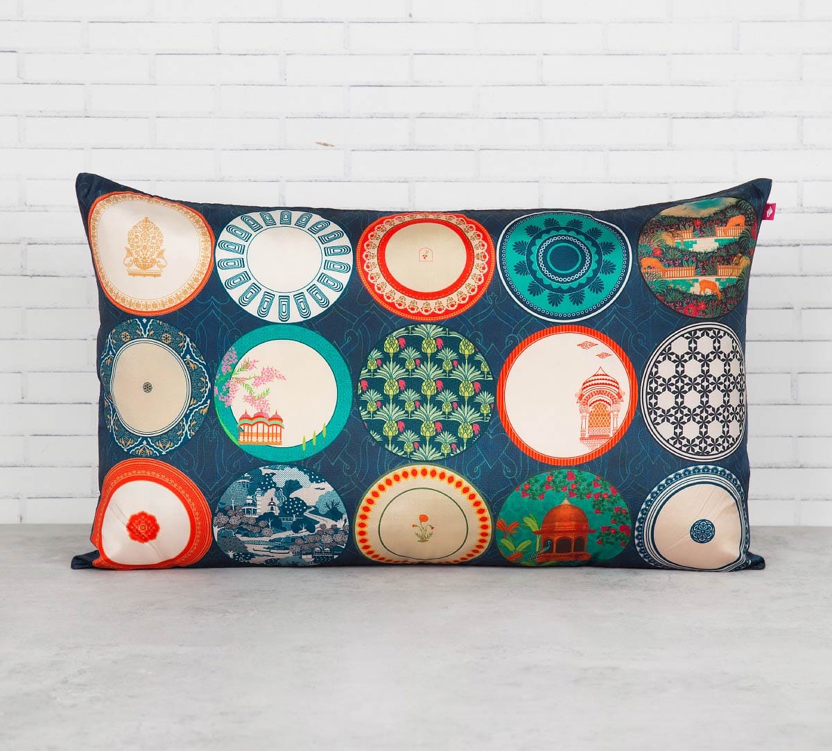 Platter Portrayal 20" x 12" Blended Taf Silk Cushion Cover