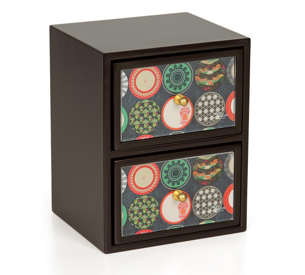 Platter Portrayal Chest of Drawer