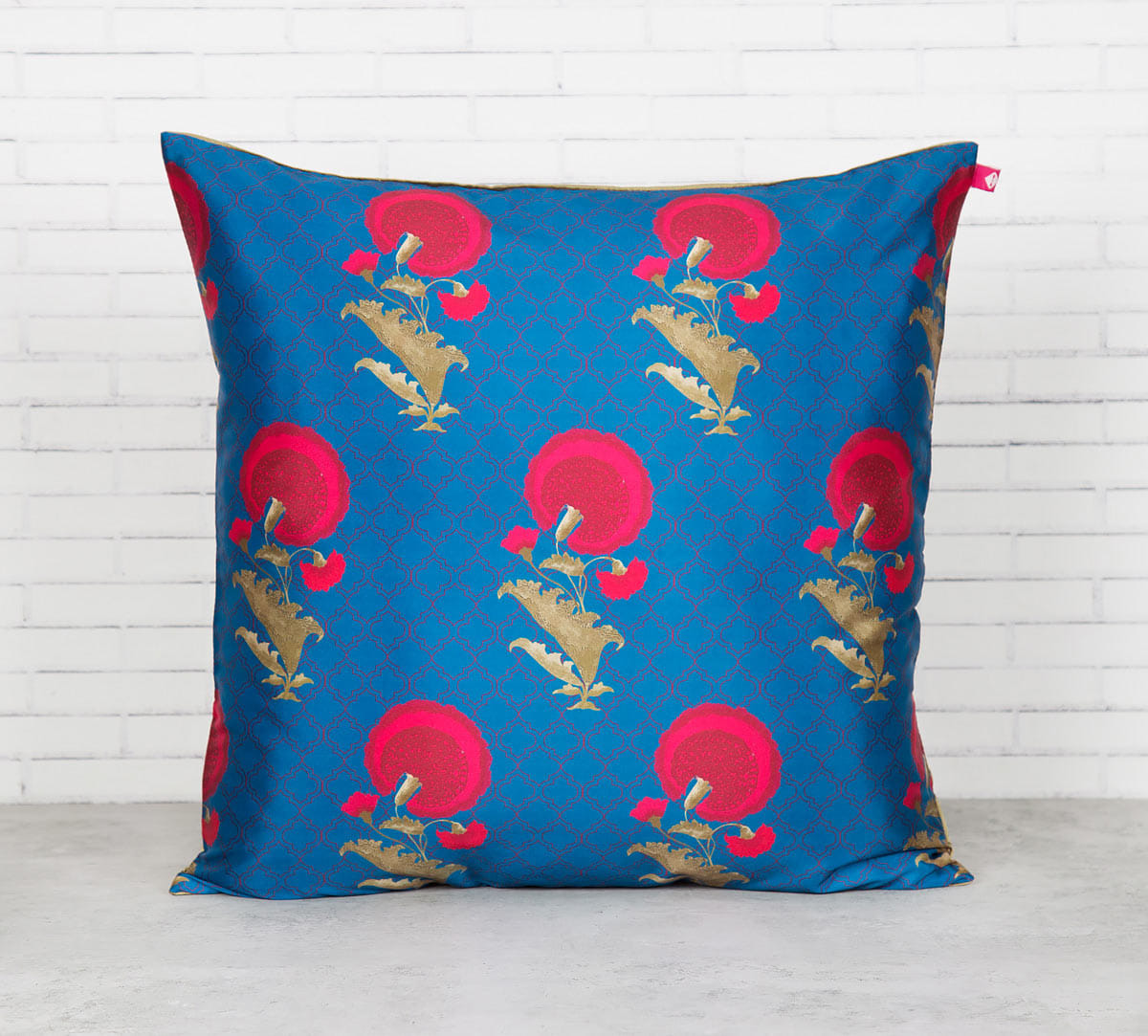 Yale Flower Regalia Blended Taf Silk Cushion Cover