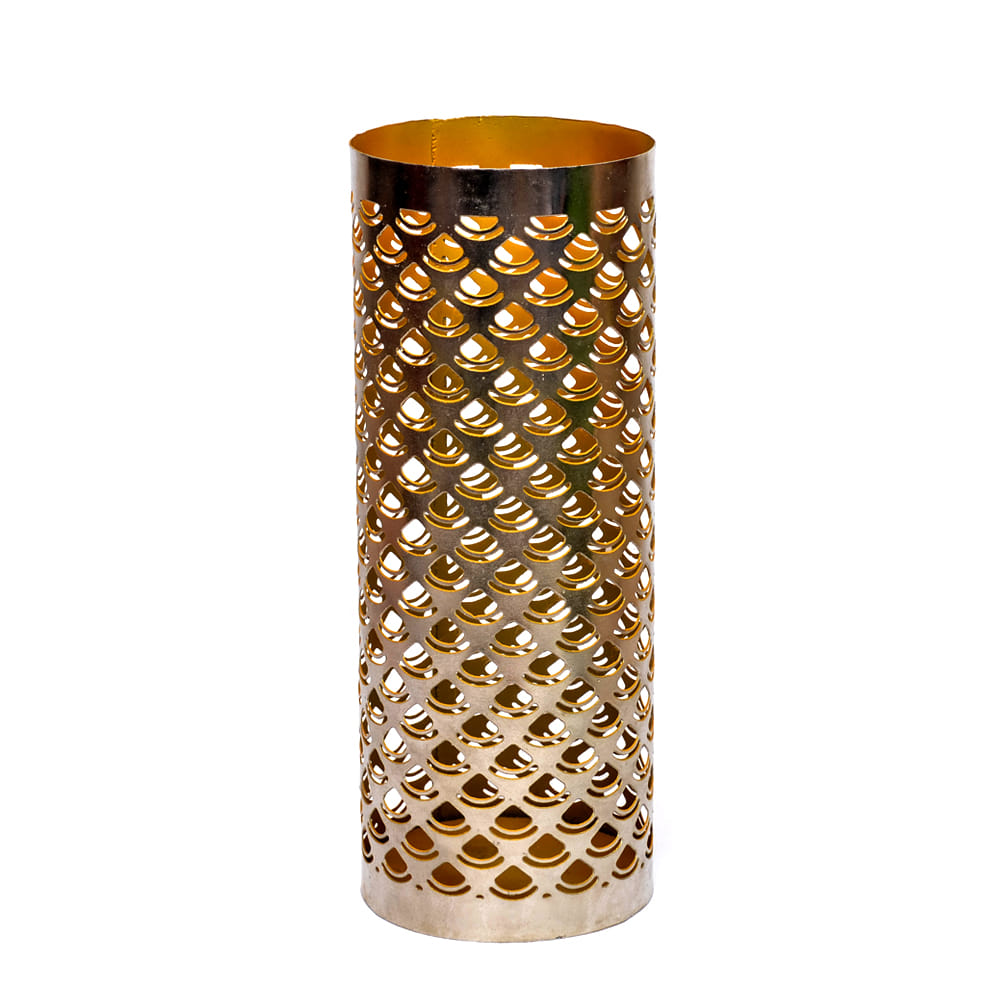 Slender Iron Lattice Hurricane