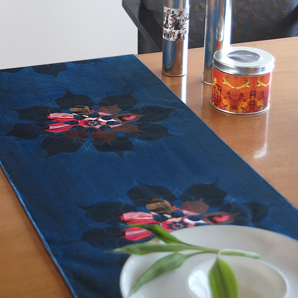 Rocking Raja Table Runner