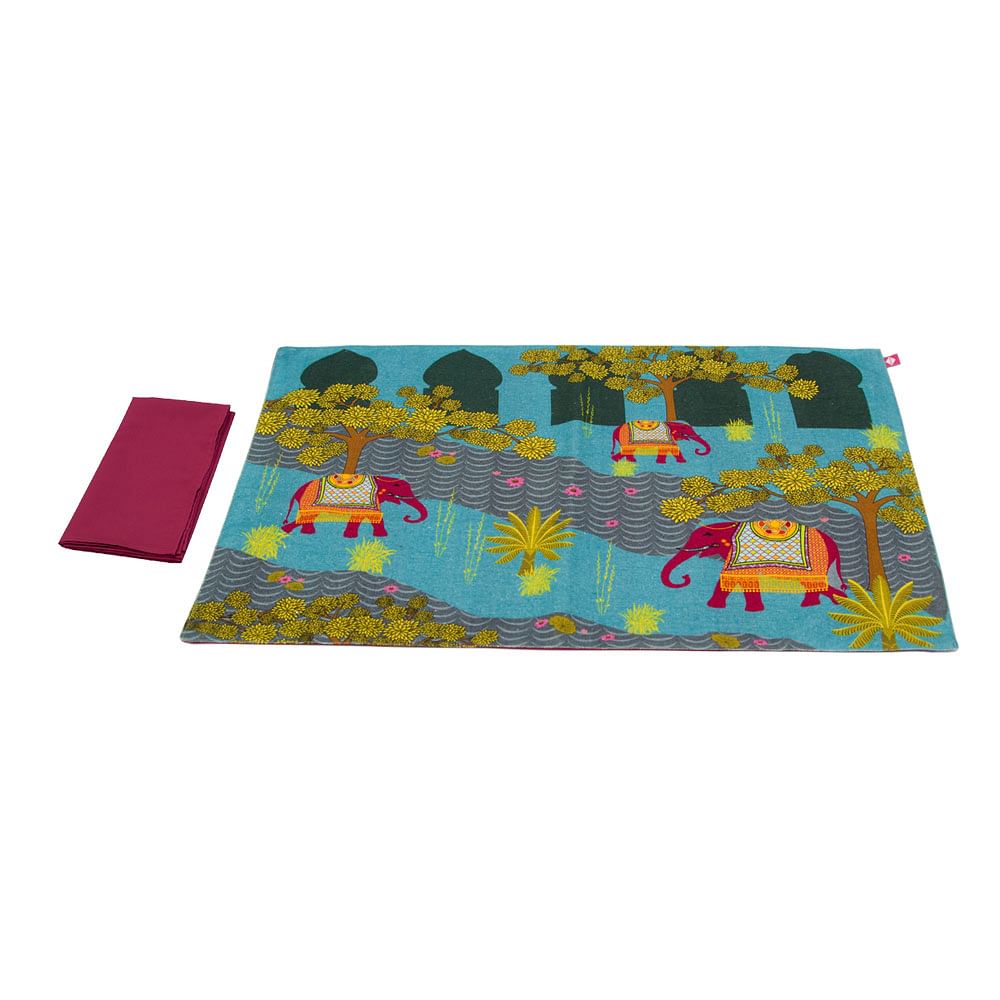 Riding with Royalty Table Mats and Napkins Set