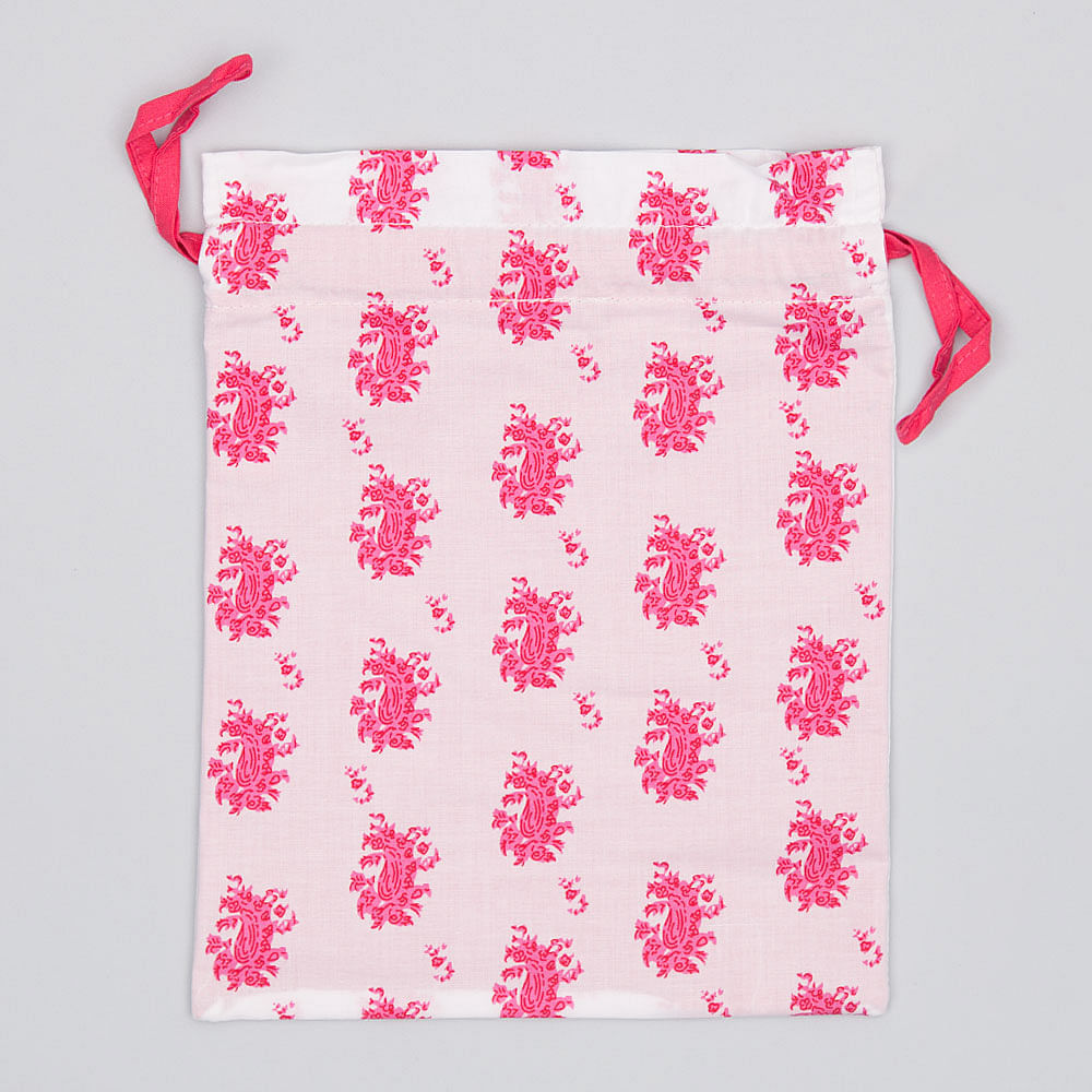 Field of Flora Drawstring Bag