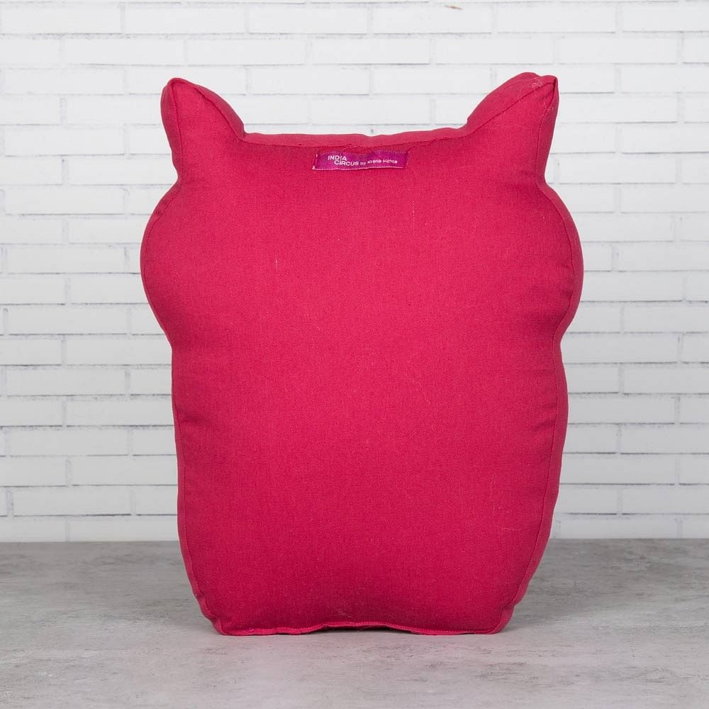 Peeking Owls Shaped Cushion