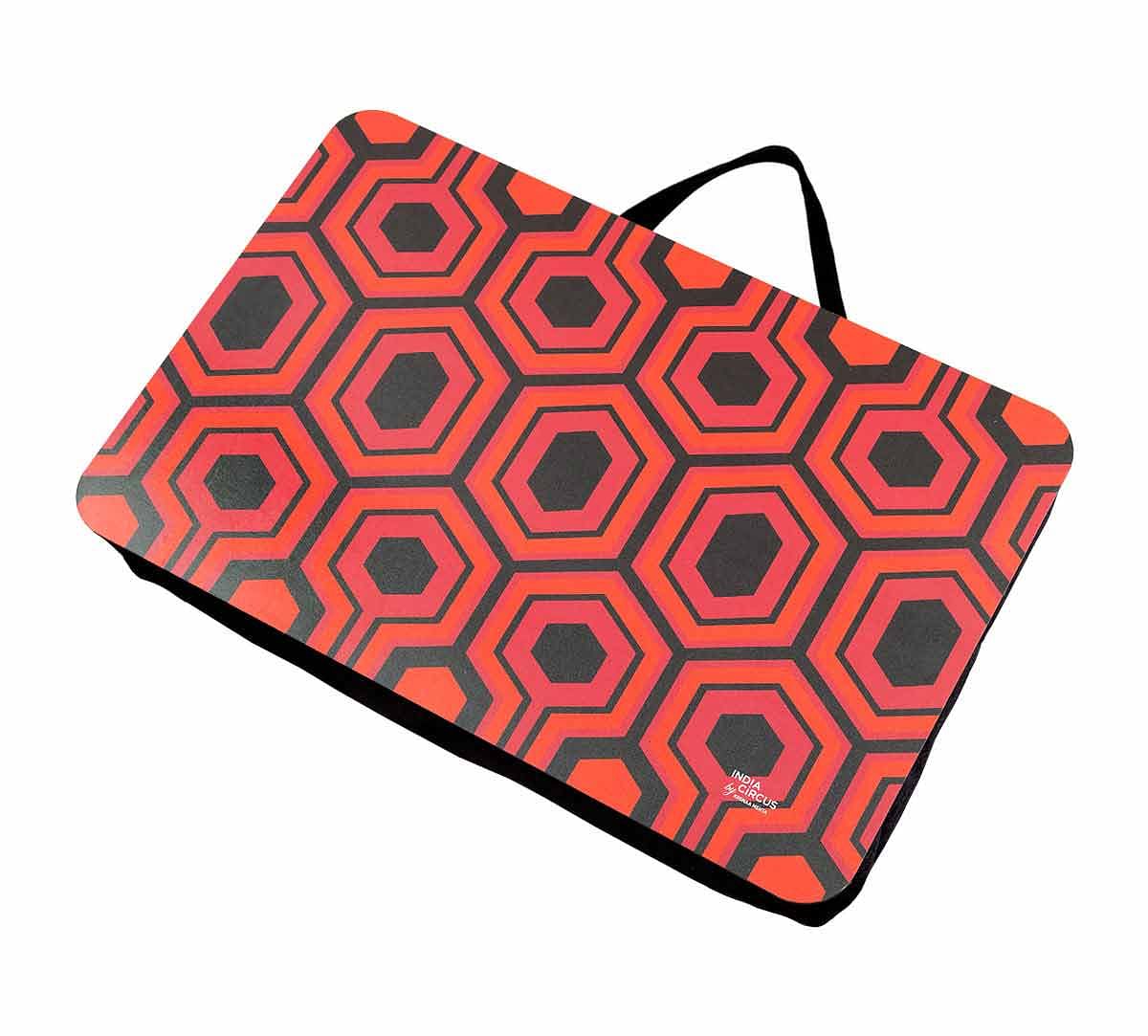 Prismatic Hexagons Lap Tray