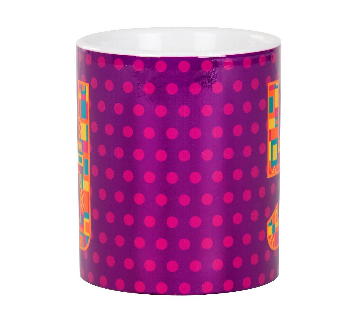 Dotted Youthful Coffee Mug