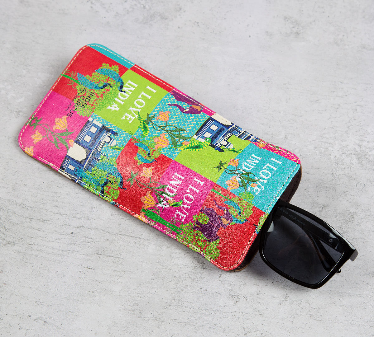 Pop Patriot Spectacle Case