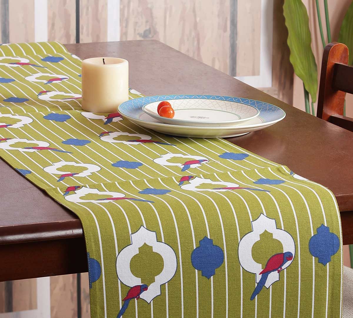 India Circus Peeking Parrots Bed and Table Runner