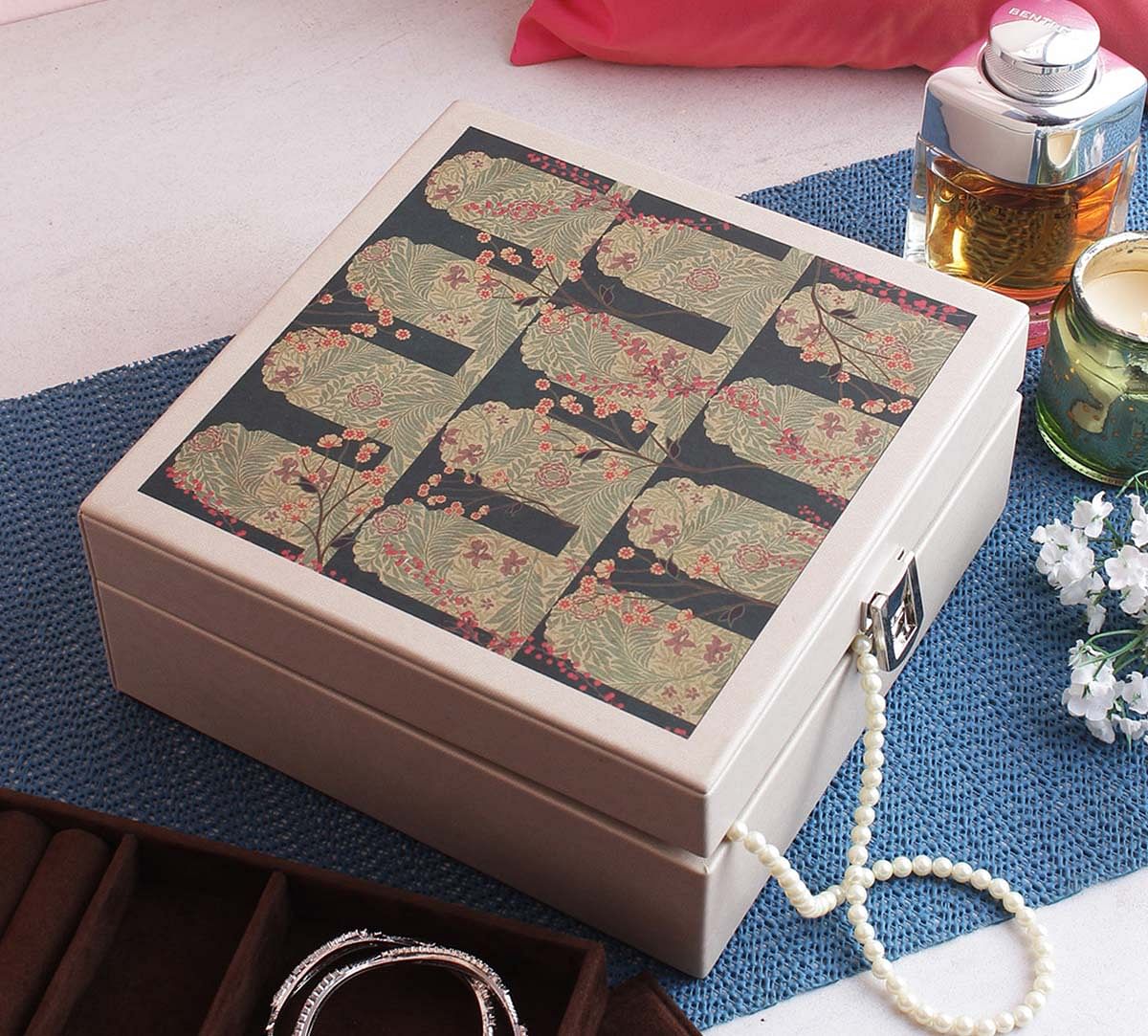 India Circus Cypress Vines Leather Jewellery Box