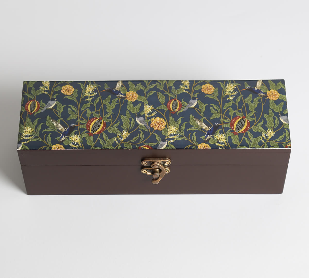 India Circus by Krsnaa Mehta Flights of Vivers Tea Bag Orgainser