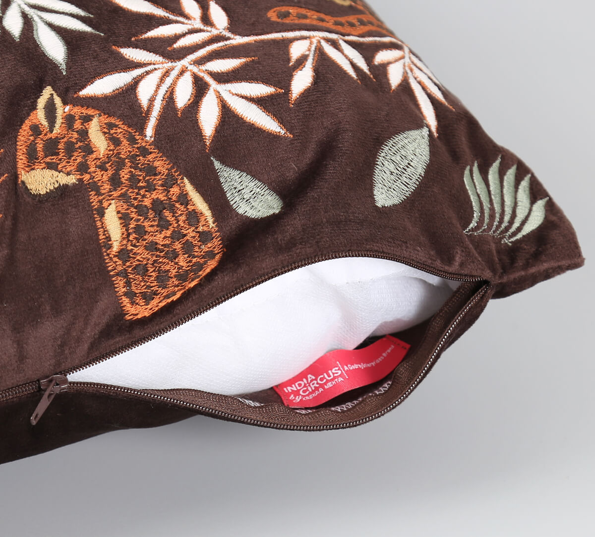 India Circus by Krsnaa Mehta Lazy Cheetah 18