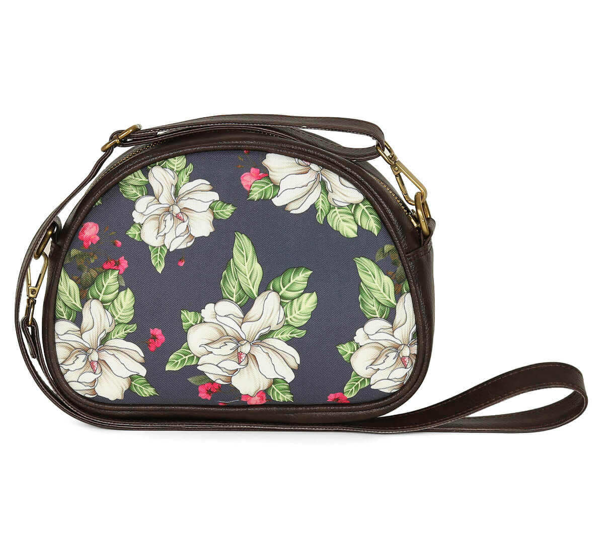 India-Circus-by-Krsnaa-Mehta-