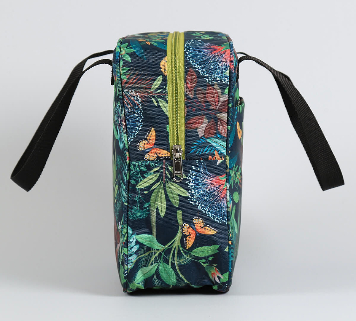India Circus by Krsnaa Mehta Magical Moore Insulated Lunch Bag