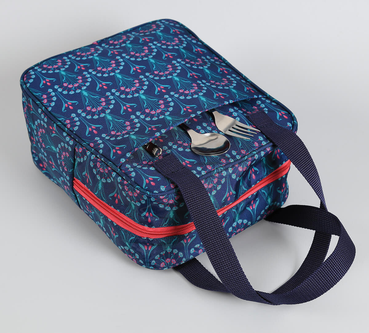 India Circus by Krsnaa Mehta Dichasial Charm Insulated Lunch Bag