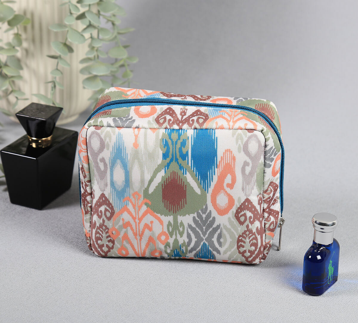 India Circus by Krsnaa Mehta Artisans of Earth Travel Pouch