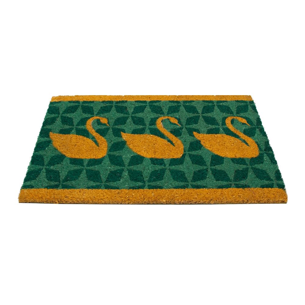 Three Swans Doormat